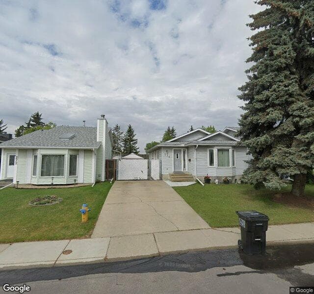 Street view of 276 Lago Lindo Crescent NW, Edmonton