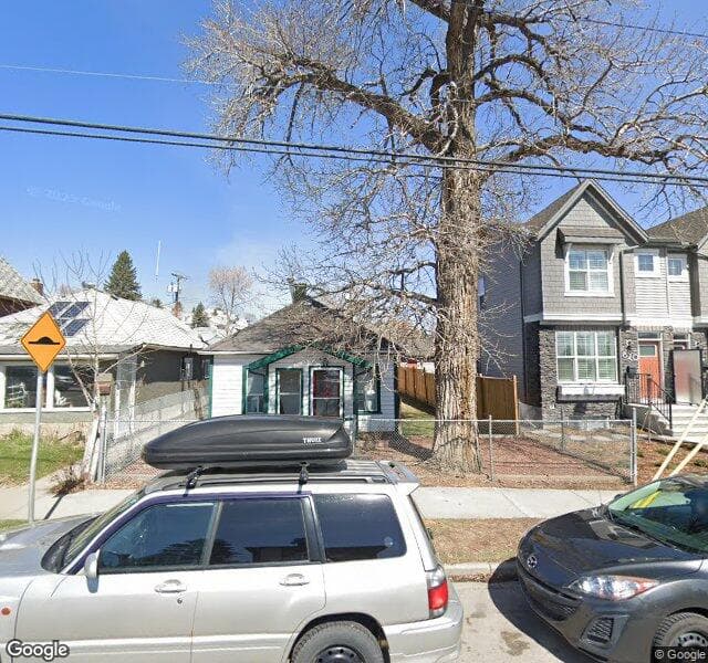 Street view of 818 21 Avenue SE, Calgary