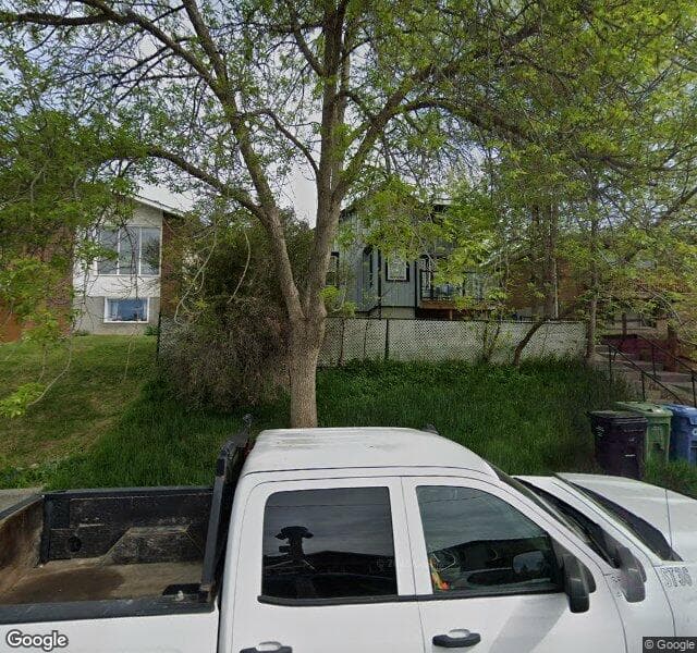 Street view of 1012 Drury Avenue NE, Calgary