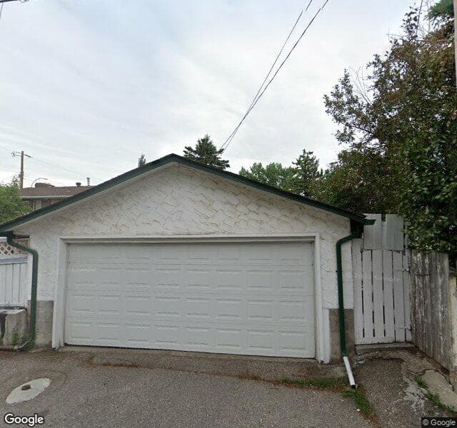 Street view of 1572 Mardale Way NE, Calgary