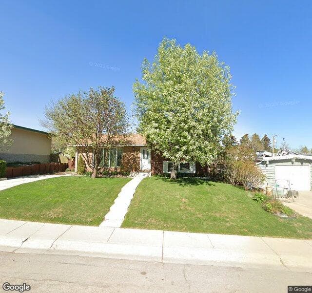 Street view of 7416 Hunterhaven Place NW, Calgary