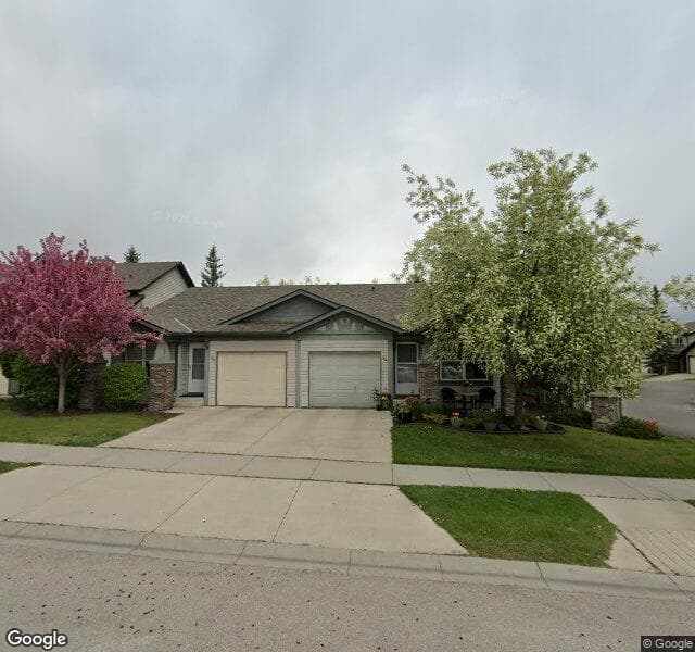 Street view of 176 Everstone Place SW, Calgary