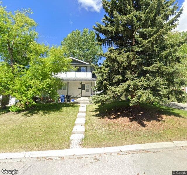 Street view of 5132 Dalham Crescent NW, Calgary