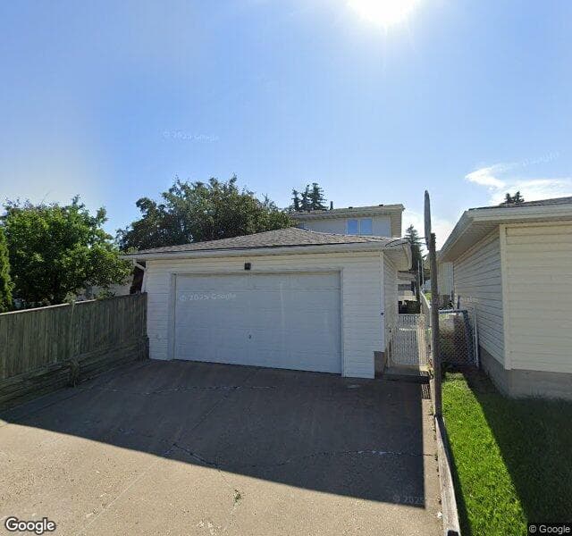 Street view of 824 Lee Ridge Road NW, Edmonton