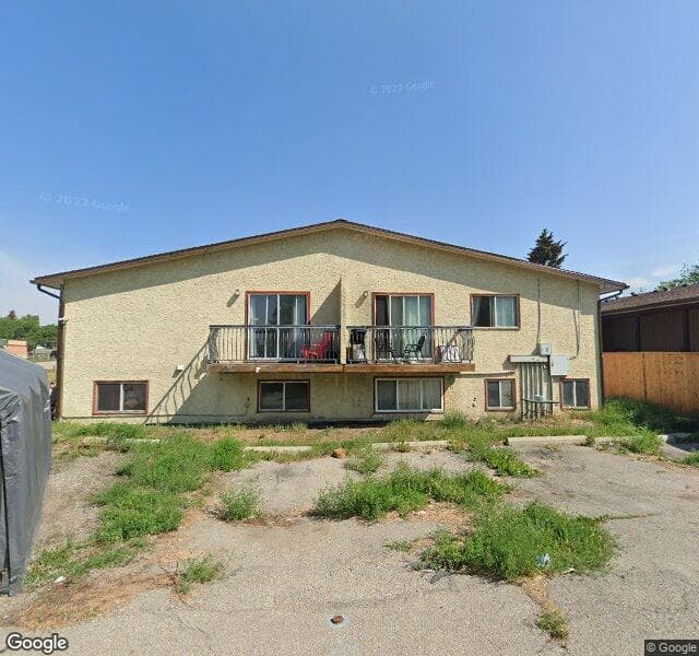 Street view of 5-407 Pinehill Road NE, Calgary