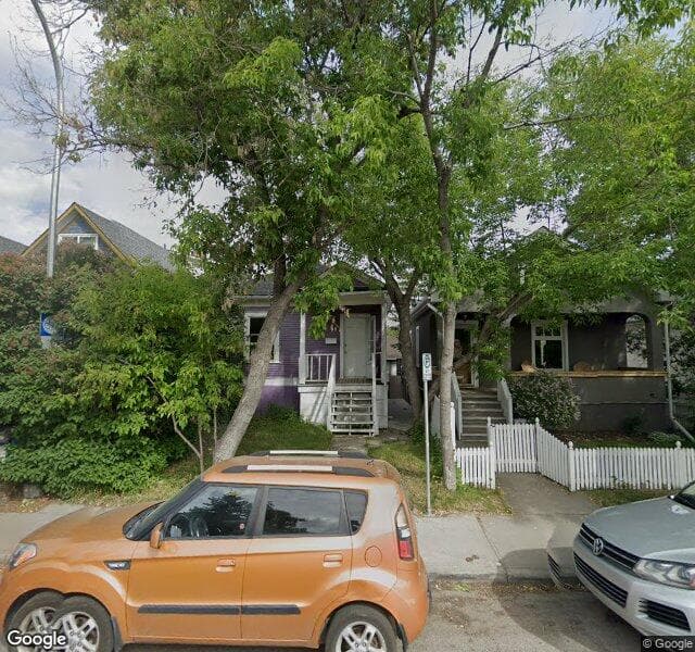 Street view of 916 2 Avenue NW, Calgary