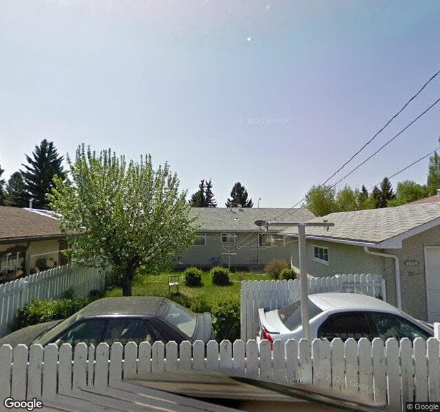 Street view of 4604 Forman Crescent SE, Calgary
