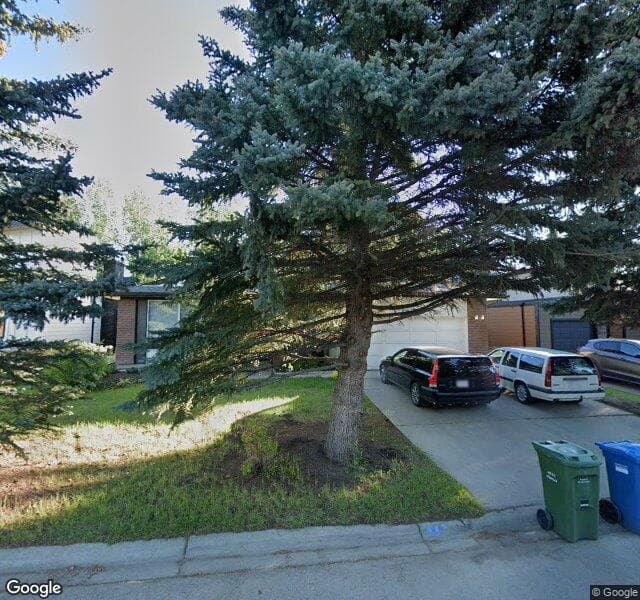 Street view of 116 Oakcliffe Place SW, Calgary