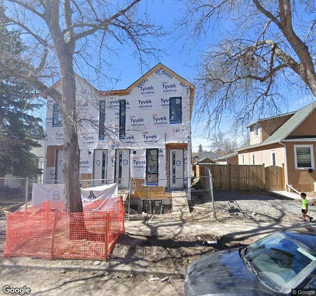 Street view of 503 10 Street NE, Calgary