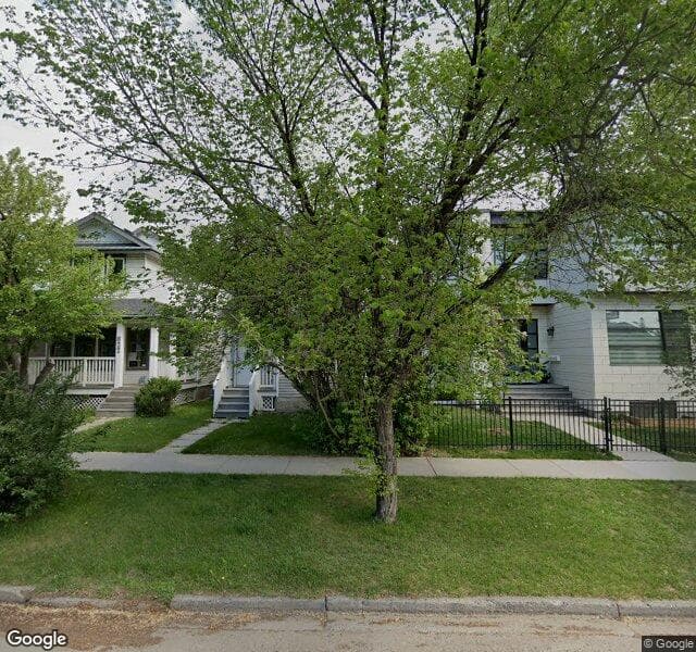 Street view of 820 17 Avenue NW, Calgary
