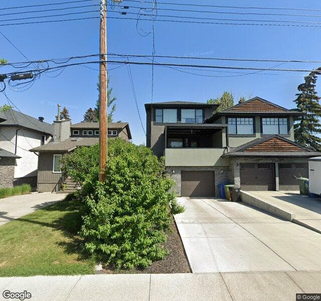 Street view of 436 27 Avenue NE, Calgary