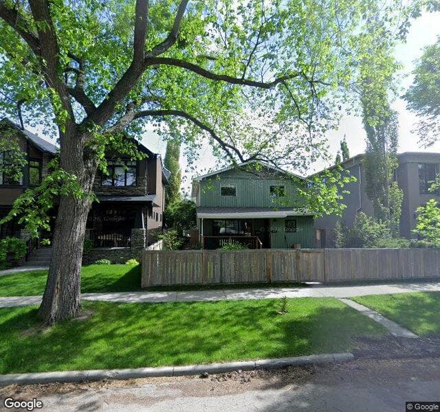 Street view of 439 27 Avenue NW, Calgary