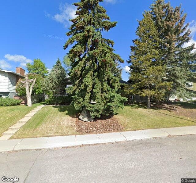 Street view of 308 Silverthorn Way NW, Calgary