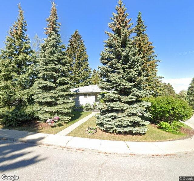 Street view of 39 Chatham Drive NW, Calgary
