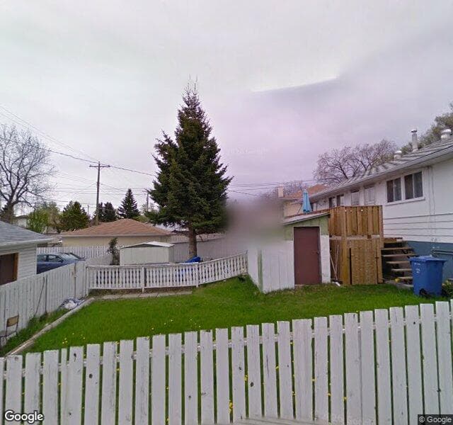 Street view of 1-2816 34 Street SW, Calgary