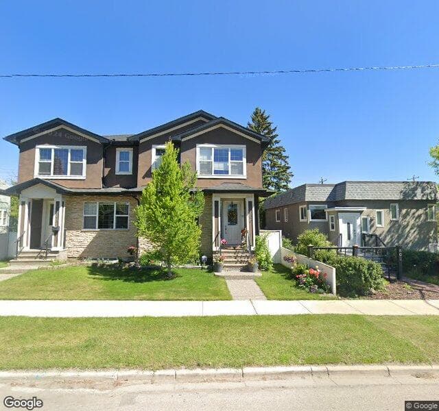Street view of 806 20 Avenue NW, Calgary
