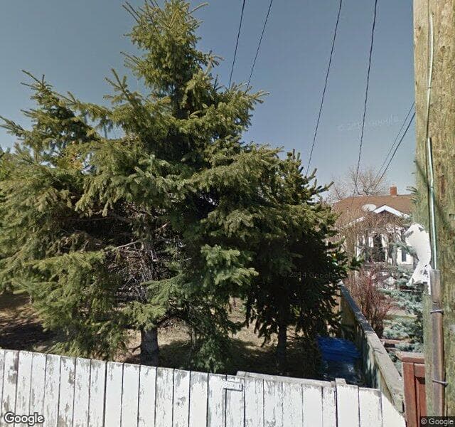 Street view of 621 Alexander Crescent NW, Calgary