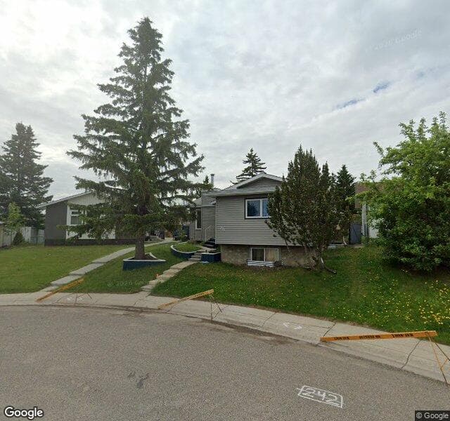 Street view of 751 Pinecliff Road NE, Calgary