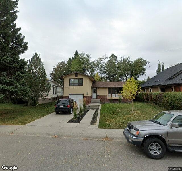 Street view of 99 Winchester Crescent SW, Calgary