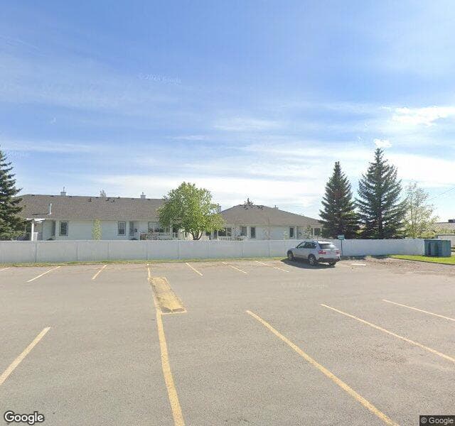 Street view of 6 Rivercrest Villas SE, Calgary