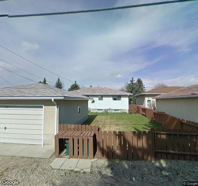 Street view of 7220 Huntridge Hill NE, Calgary