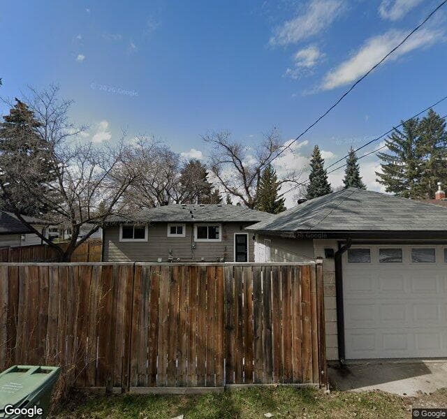 Street view of 140 Fairview Crescent SE, Calgary