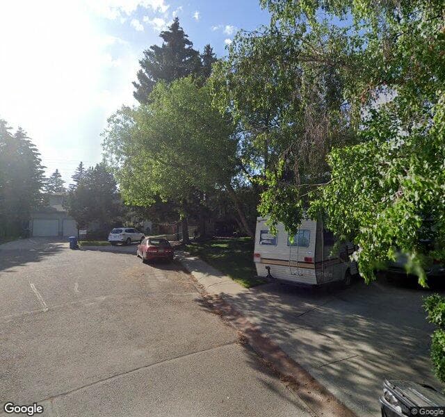 Street view of 332 Valencia Place NW, Calgary