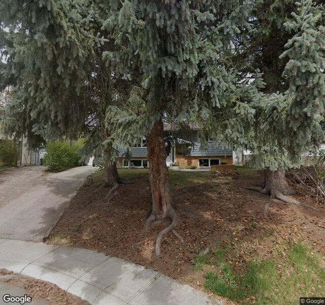 Street view of 112 Dalgleish Bay NW, Calgary