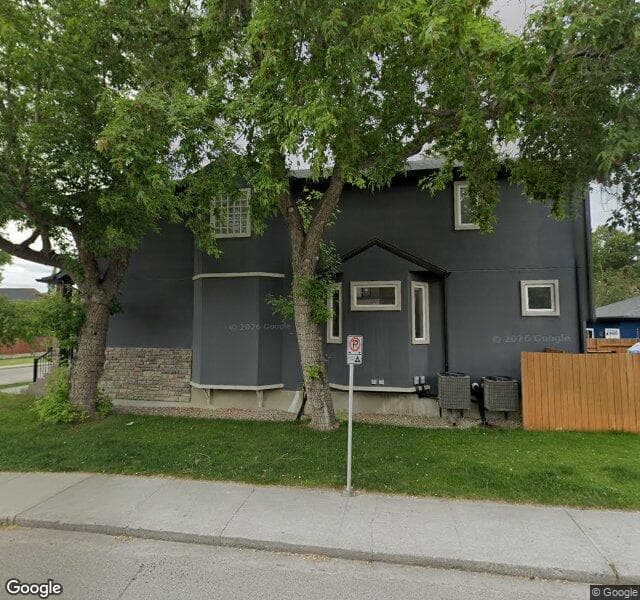 Street view of 539 32 Street NW, Calgary