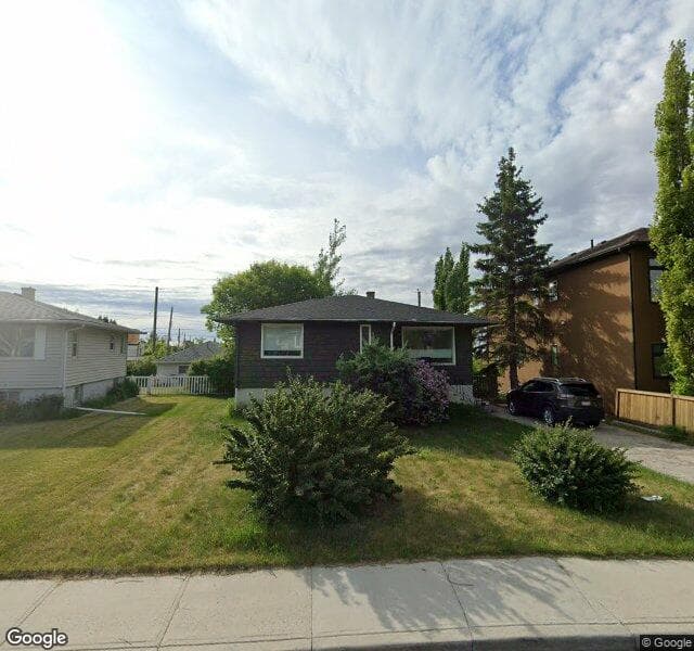 Street view of 808 9A Street NE, Calgary