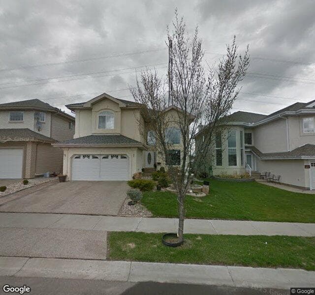 Street view of 979 Hollingsworth Bend NW, Edmonton