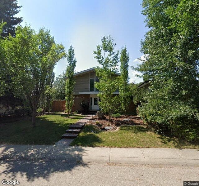 Street view of 3405 Lane Crescent SW, Calgary