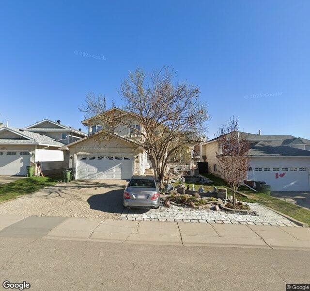 Street view of 934 Ormsby Wynd NW, Edmonton