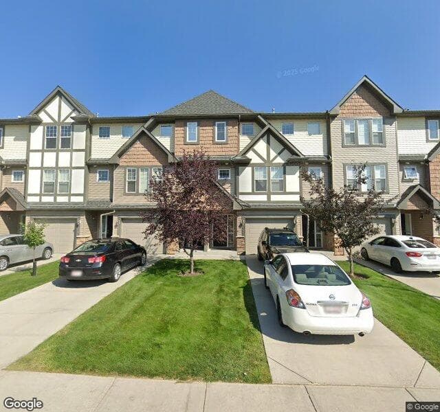 Street view of 32 Everridge Common SW, Calgary