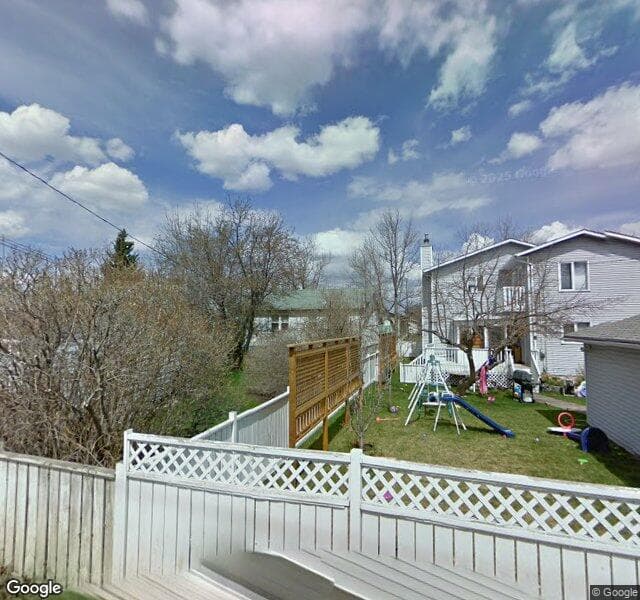 Street view of 511 21 Avenue NW, Calgary