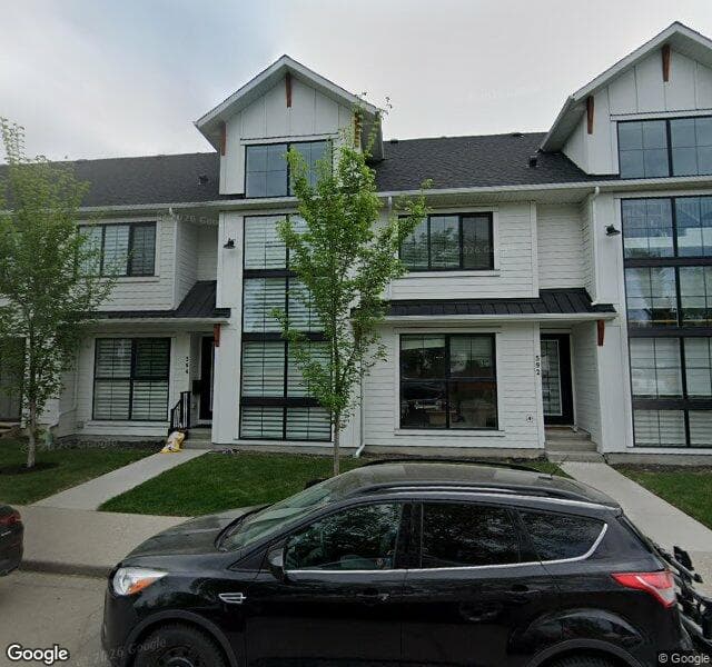 Street view of 592 23 Street NW, Calgary