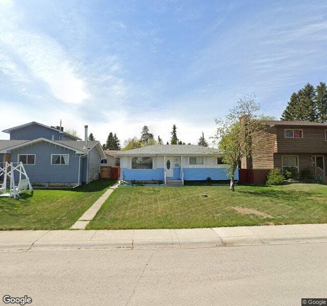 Street view of 1015 34 Street SE, Calgary