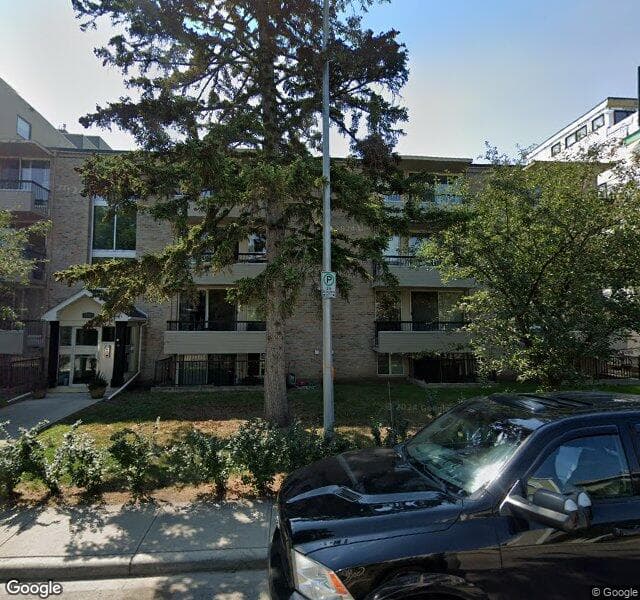 Street view of 406-123 24 Avenue SW, Calgary