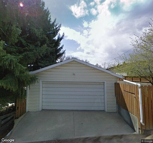 Street view of 236 27 Avenue NW, Calgary