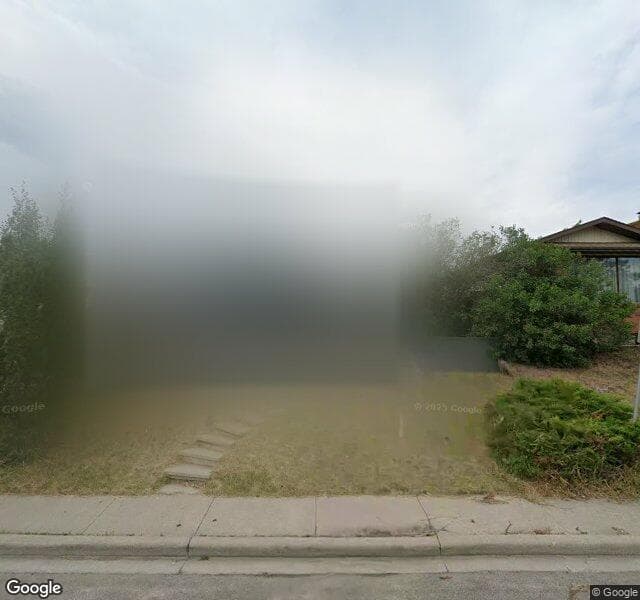 Street view of 515 Maidstone Drive NE, Calgary