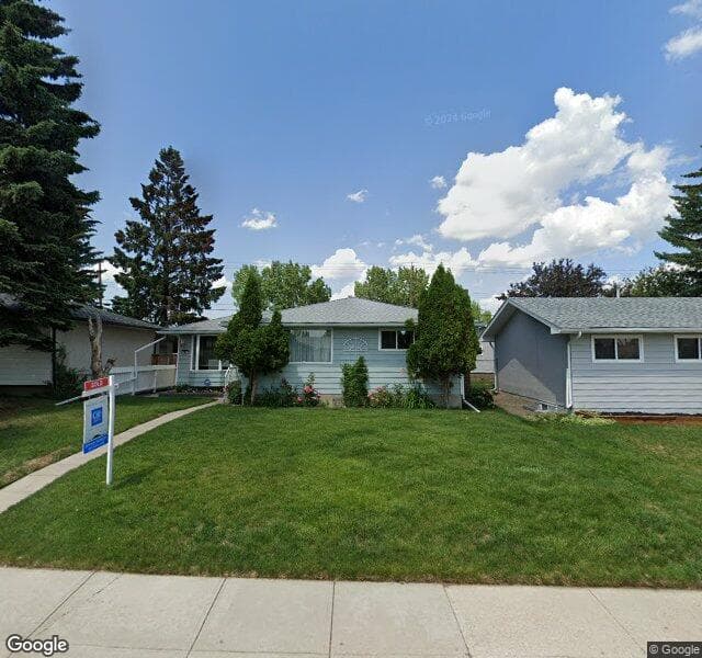 Street view of 848 Raynard Crescent SE, Calgary
