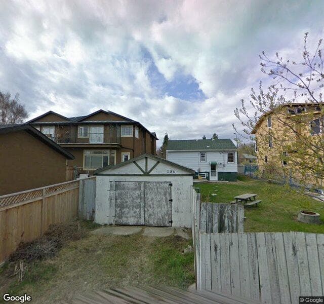 Street view of 138 26 Avenue NE, Calgary