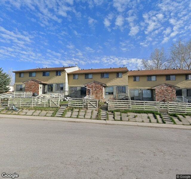 Street view of 432 Sabrina Road SW, Calgary