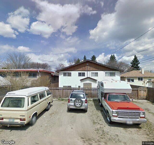 Street view of 219 22 Avenue NW, Calgary
