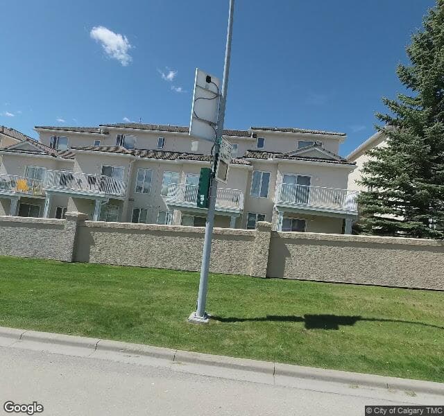 Street view of 17 Hamptons Link NW, Calgary
