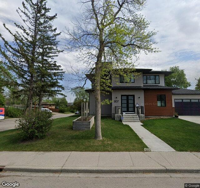 Street view of 807 Thornhill Drive NW, Calgary