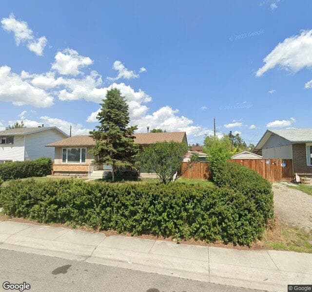 Street view of 6024 12 Avenue SE, Calgary