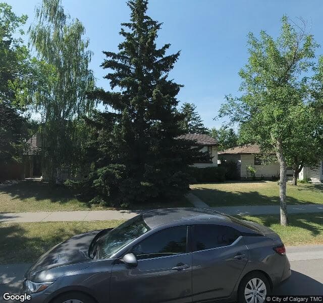 Street view of 1119 Ranchlands Boulevard NW, Calgary