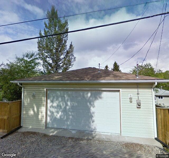 Street view of 1412 16 Street NE, Calgary