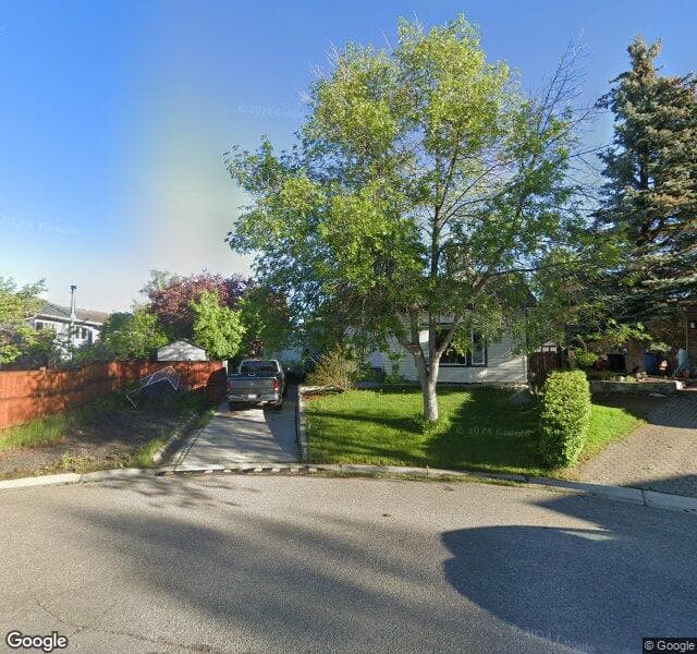 Street view of 20 Deerfield Court SE, Calgary